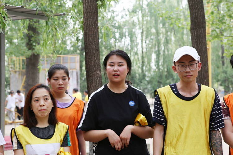 俄军在东部和南部战線(xiàn)发起猛攻，顿巴斯之战进入关键时期